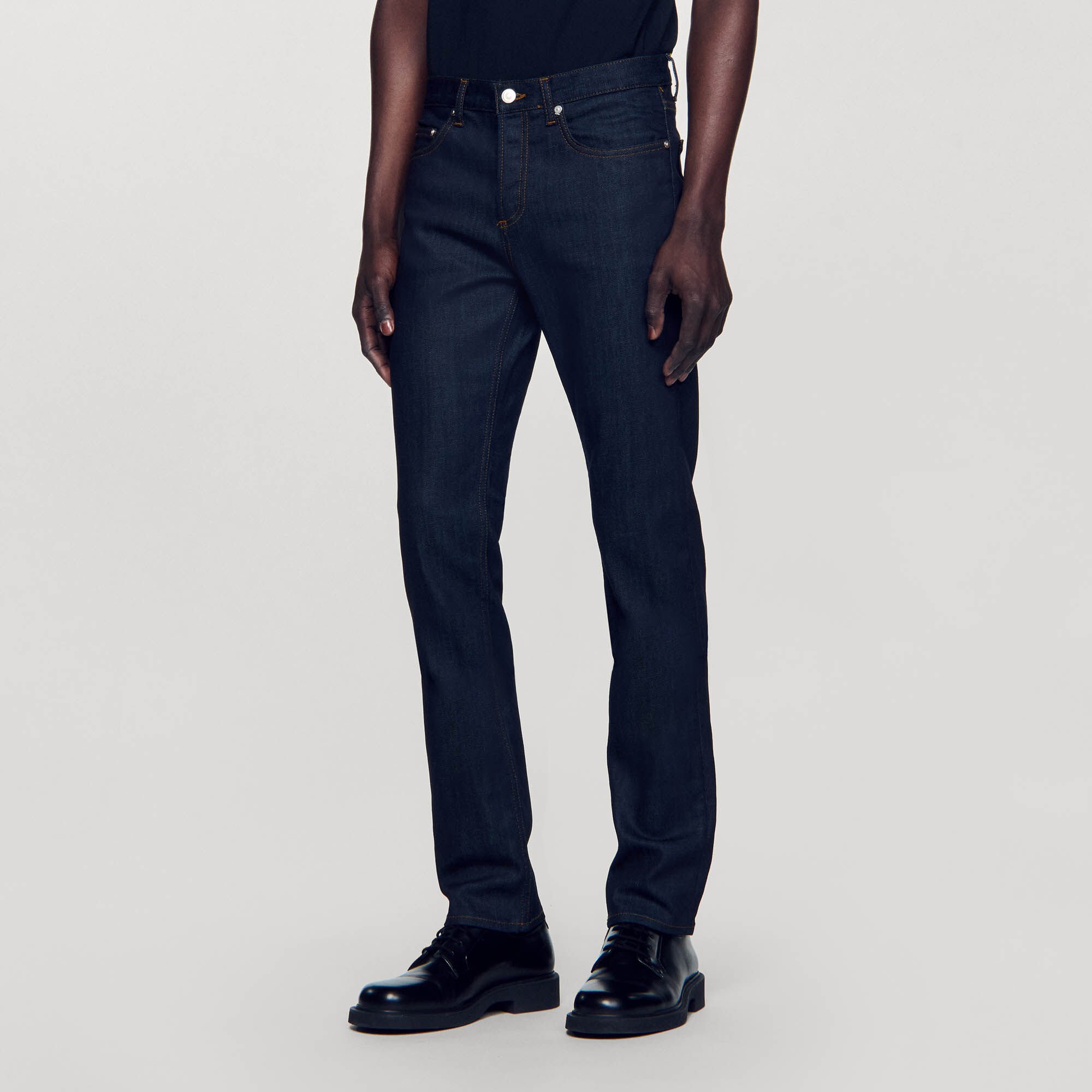 Jeans dritti con lavaggio Waterless
