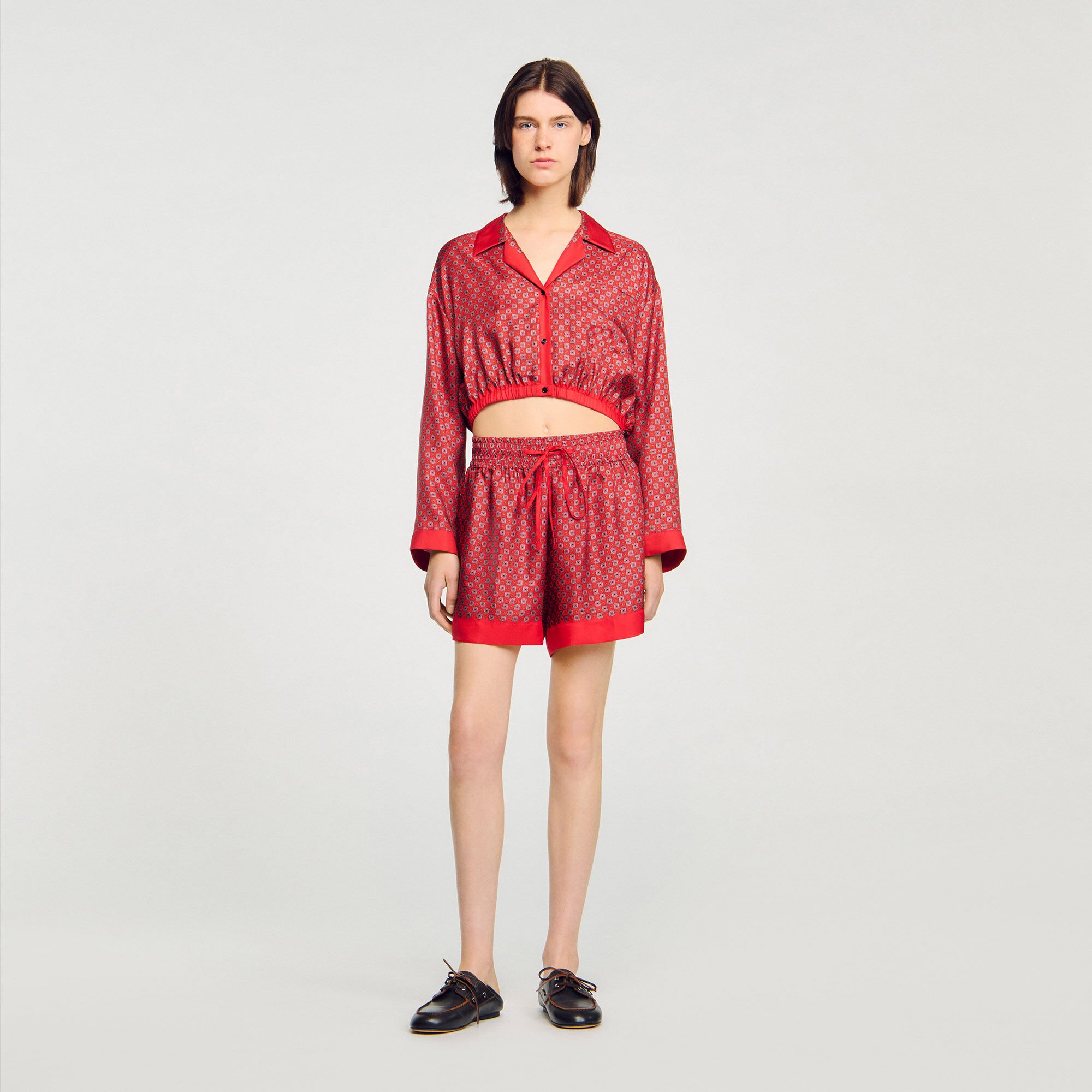 Shorts con stampa foulard