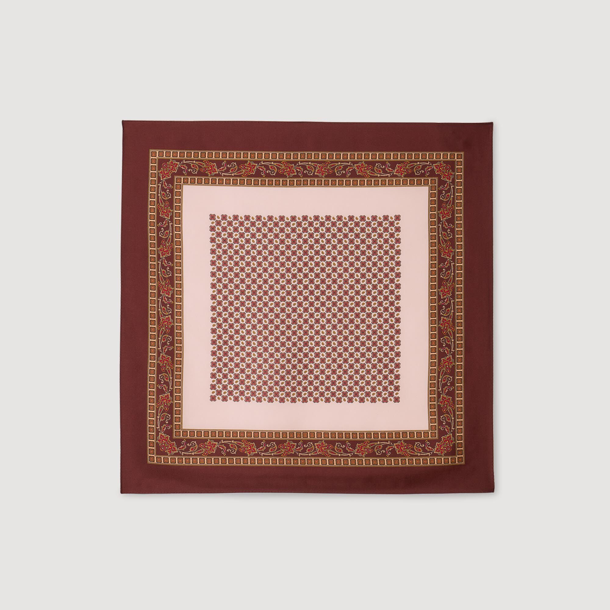 Foulard con stampa posizionata