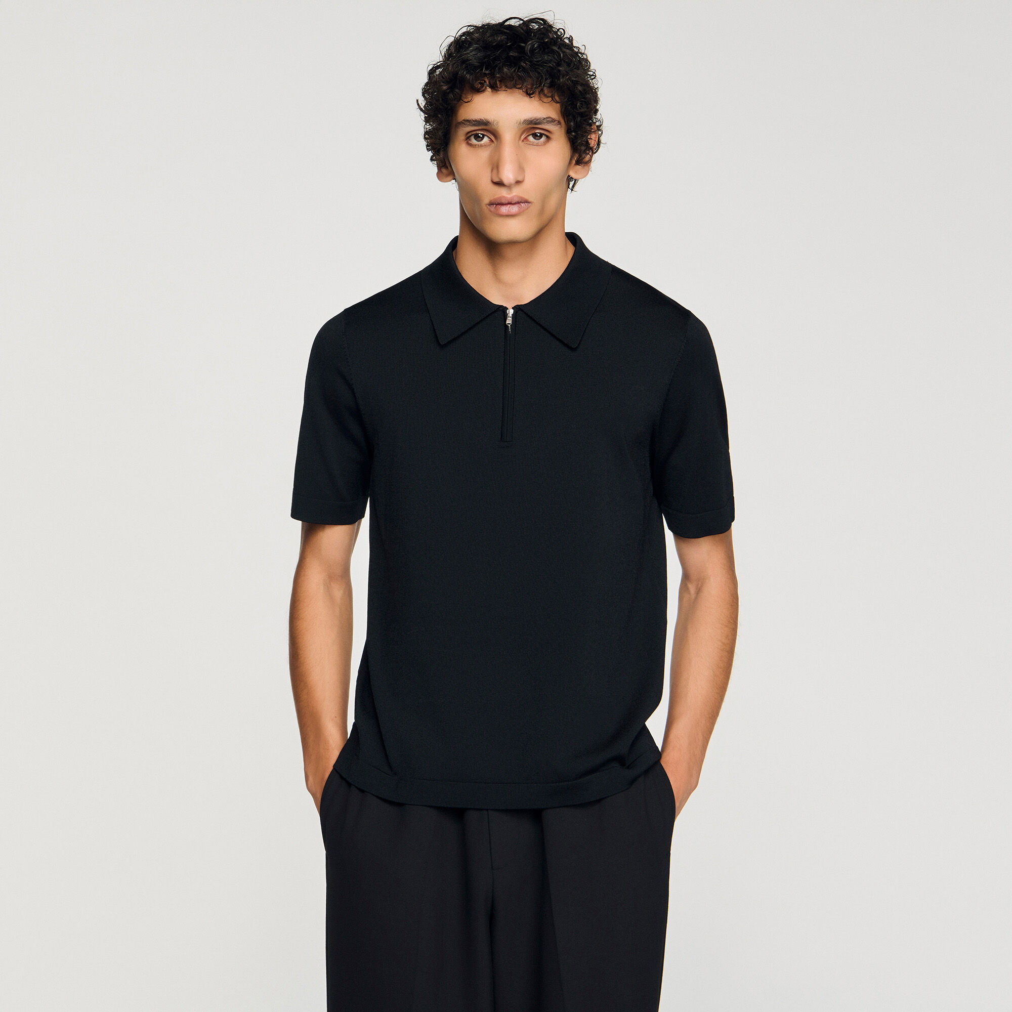 Polo in maglia con colletto con zip