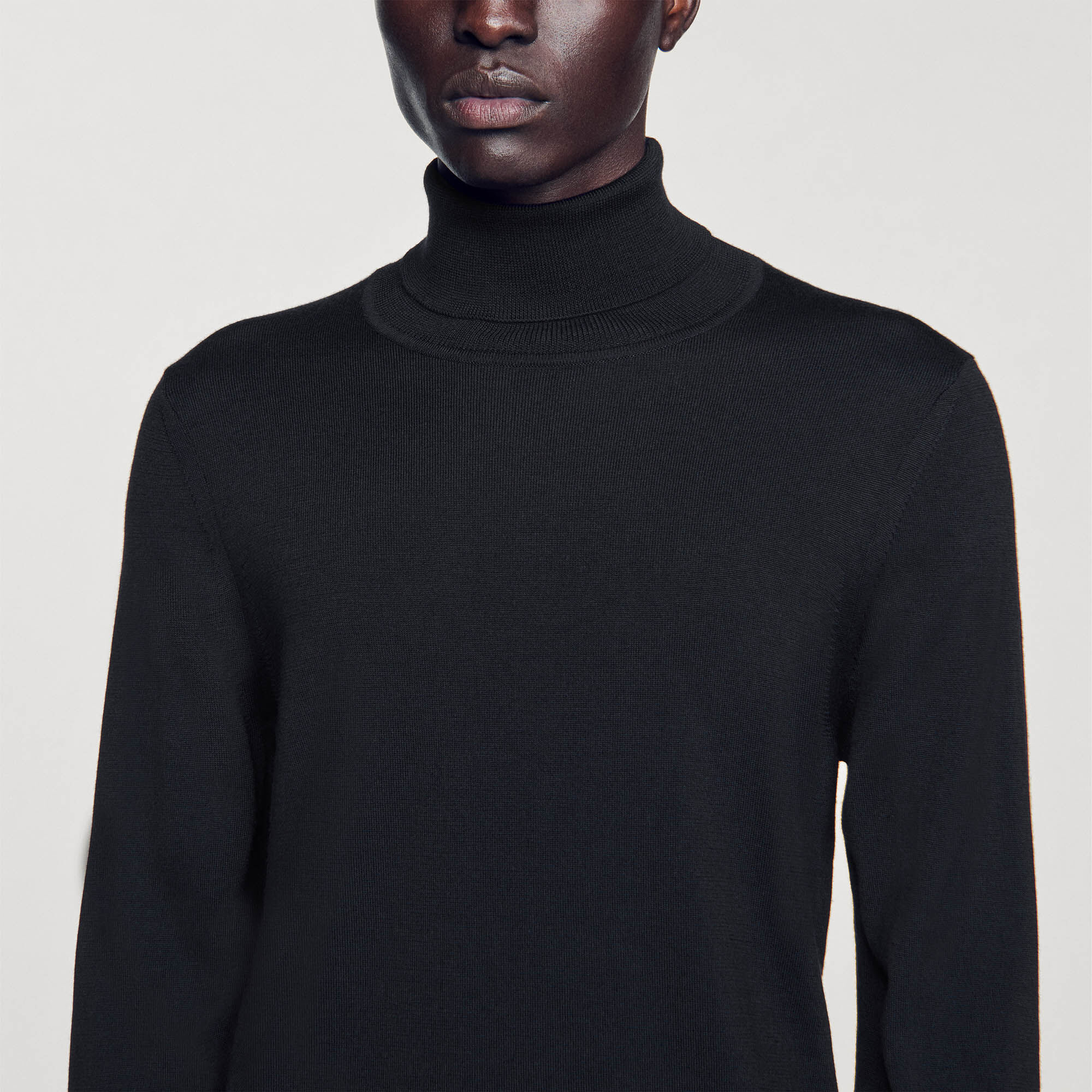 Pullover a collo alto in lana