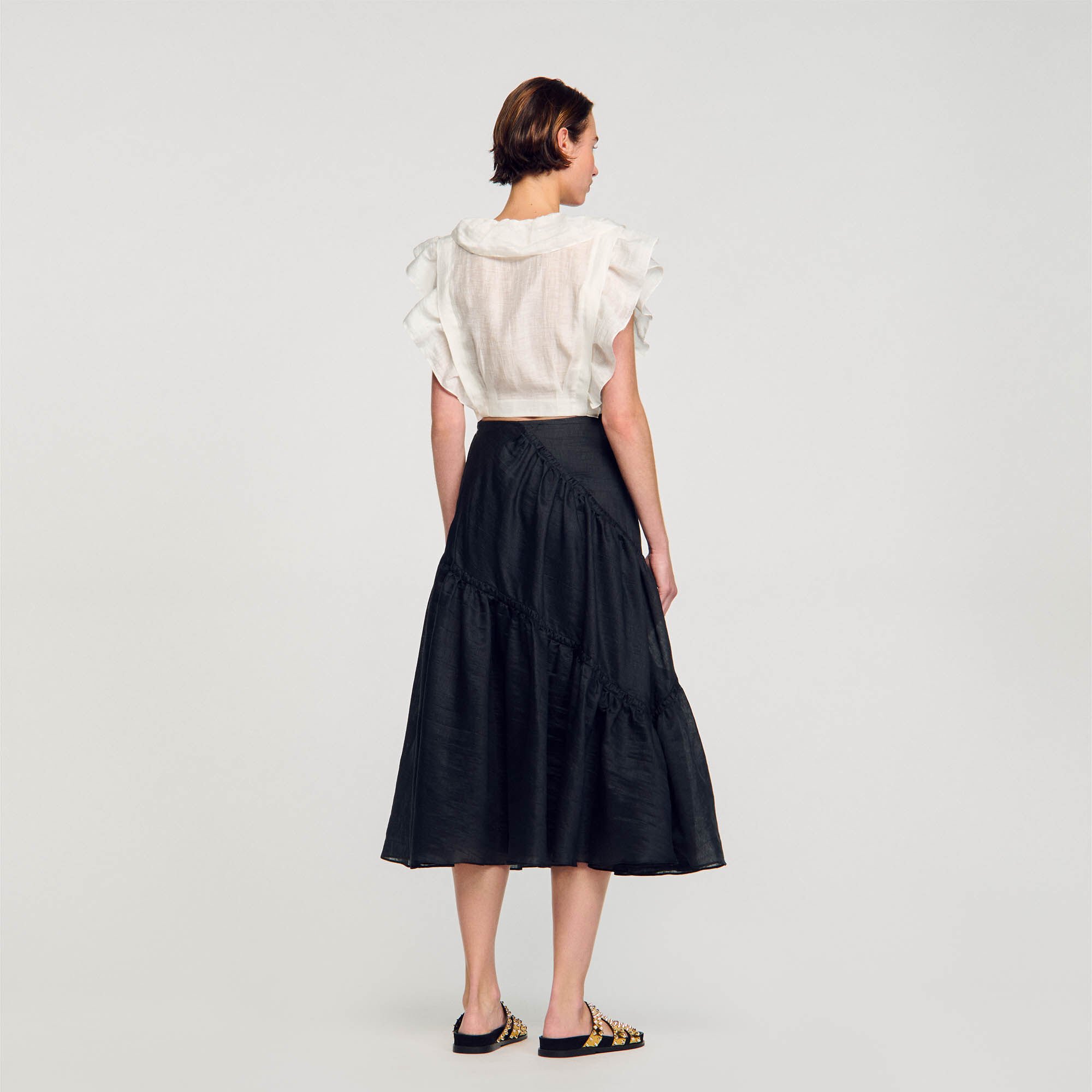 Top corto con volant