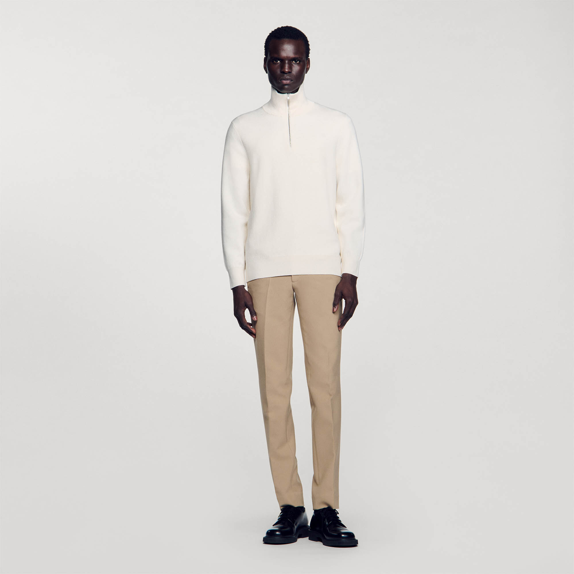 Maglione con collo alto e chiusura a zip