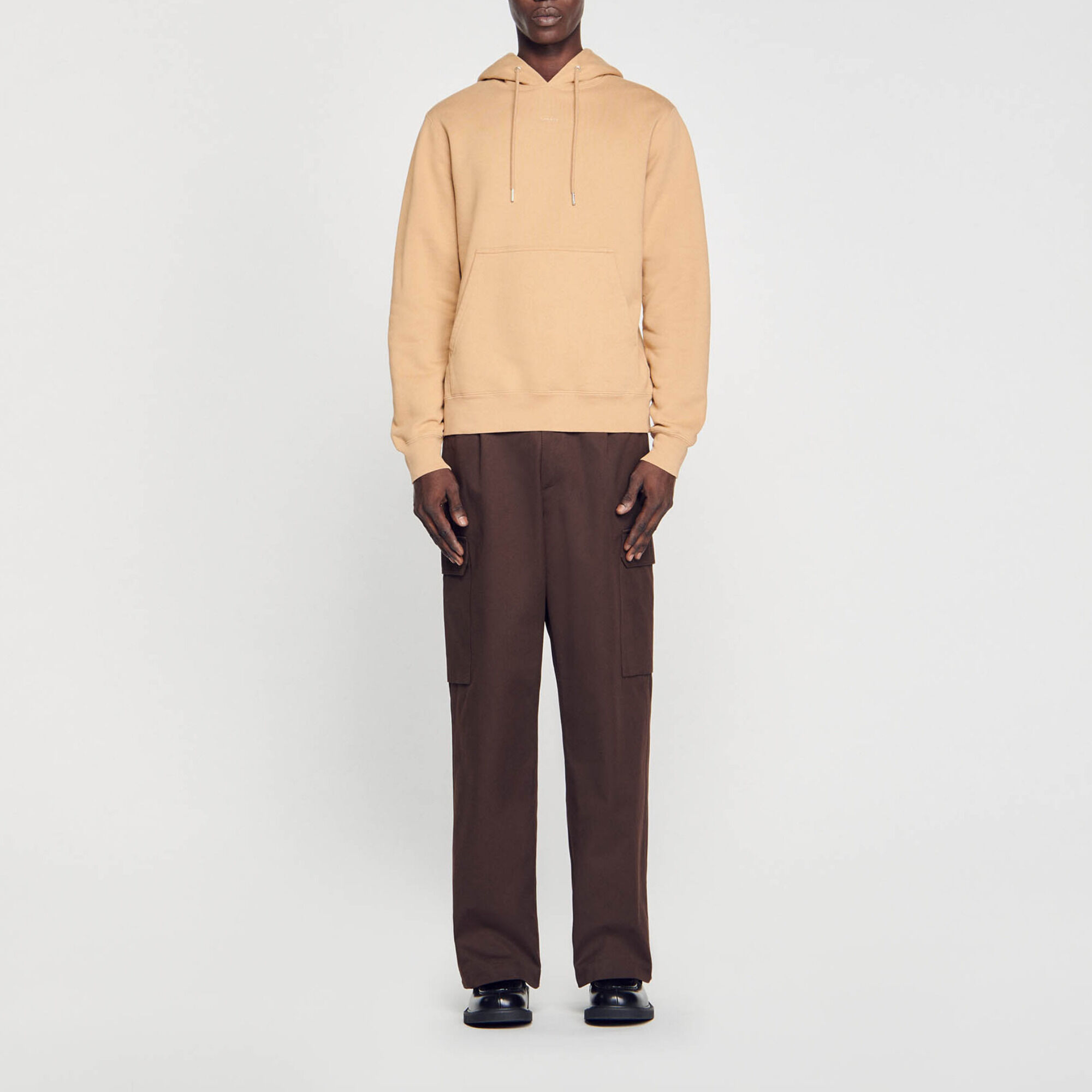 Felpa uomo ricamata in cotone biologico