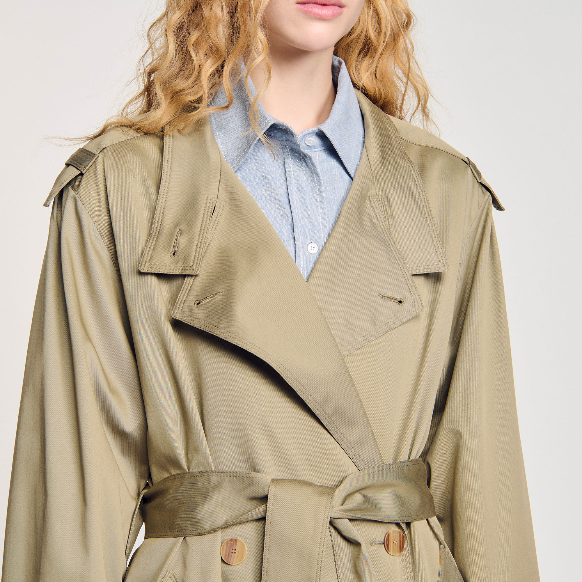 Trench con fascia