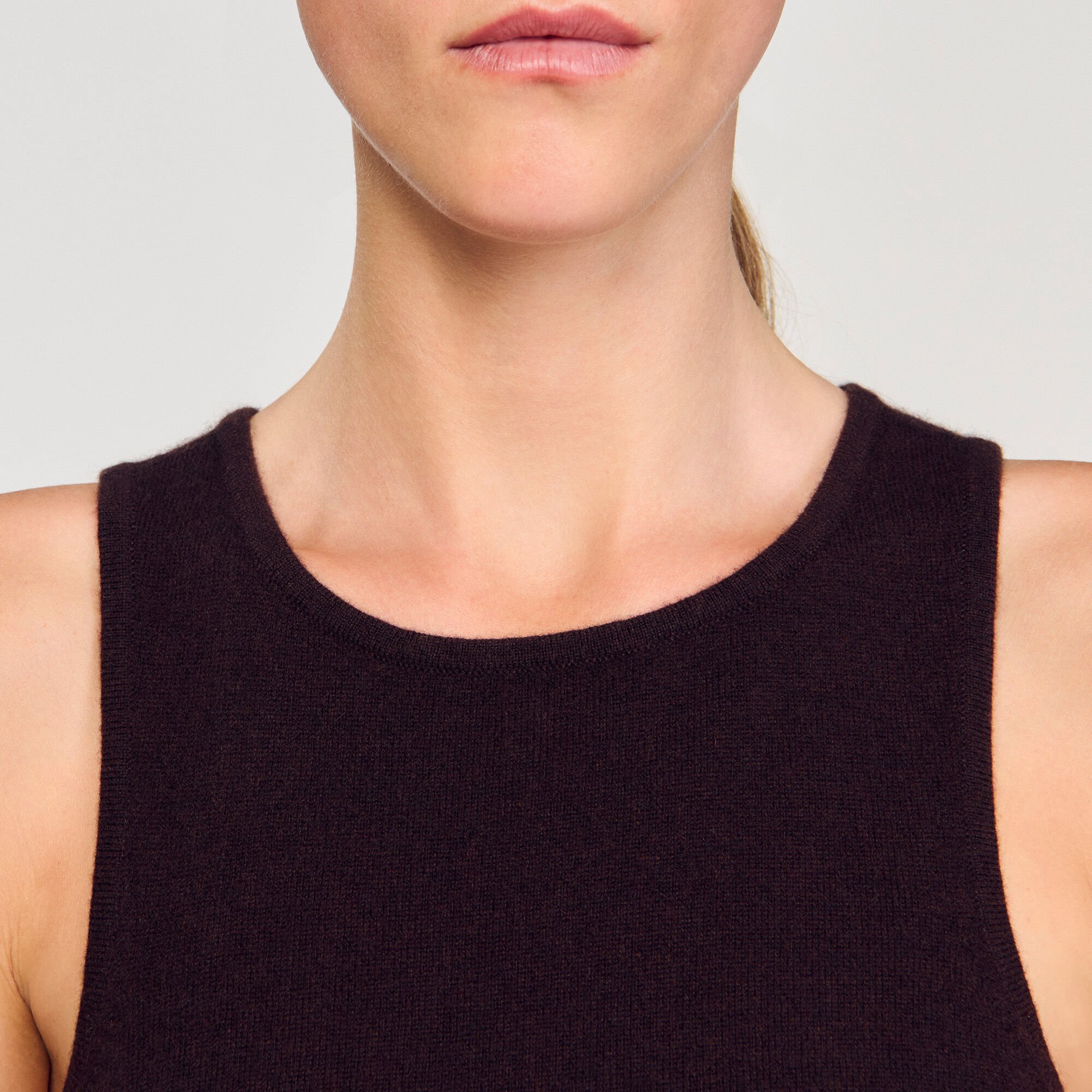 Maglione smanicato