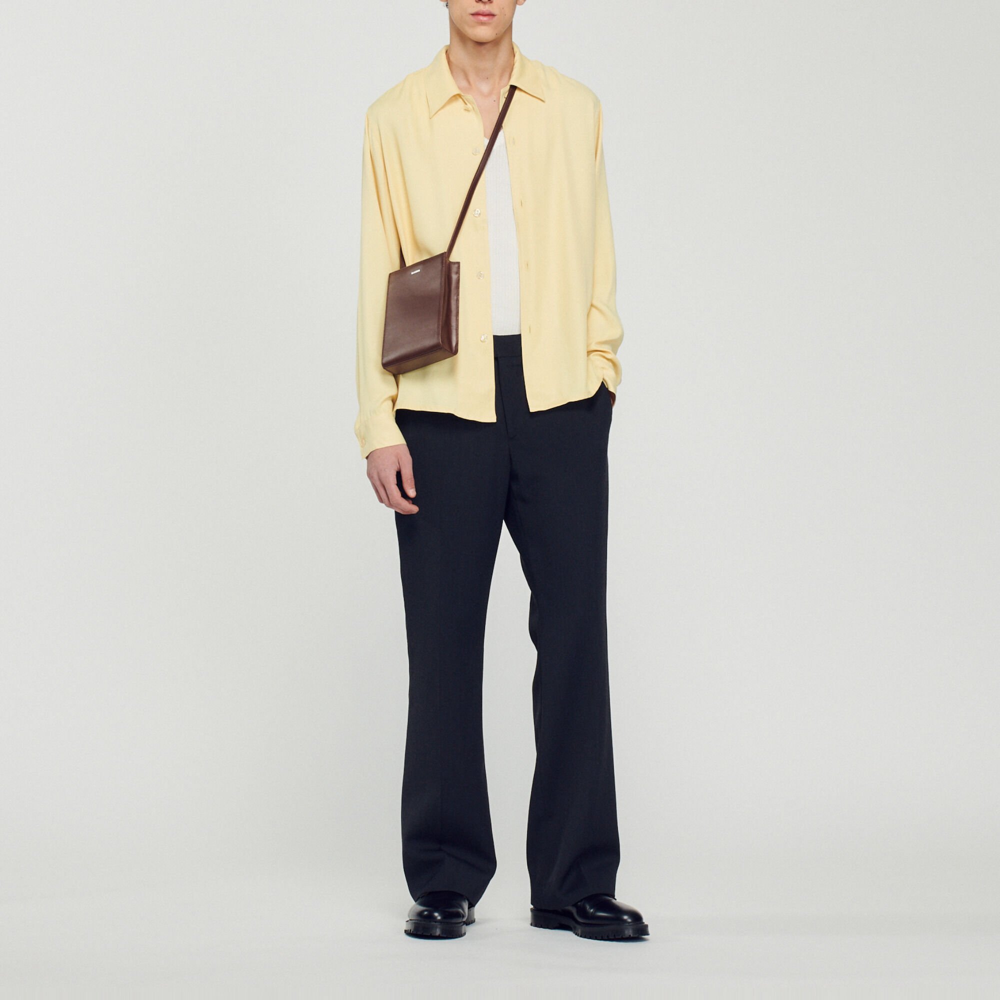 Camicia fluida con collo a pescecane