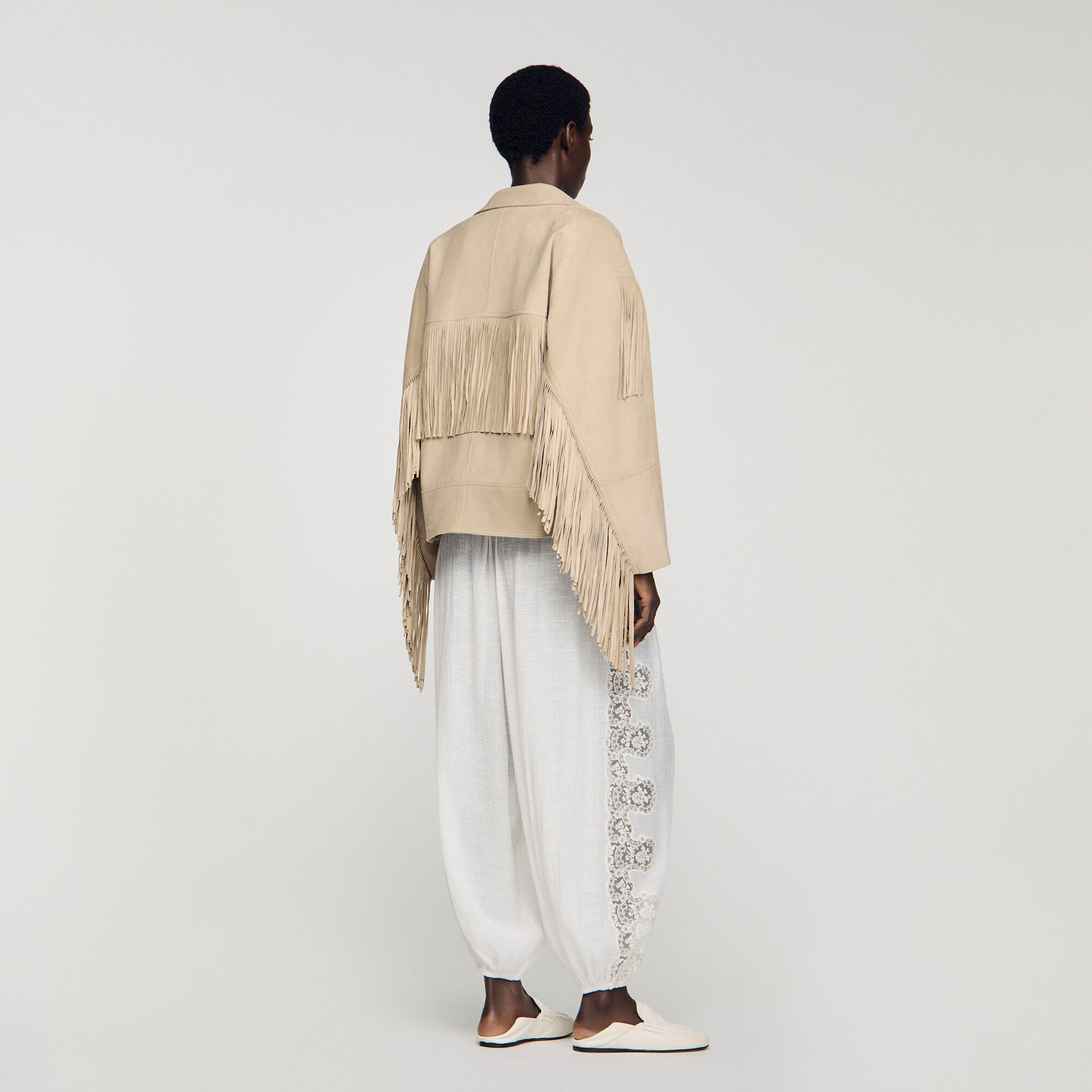 Giubbotto in scamosciato con frange