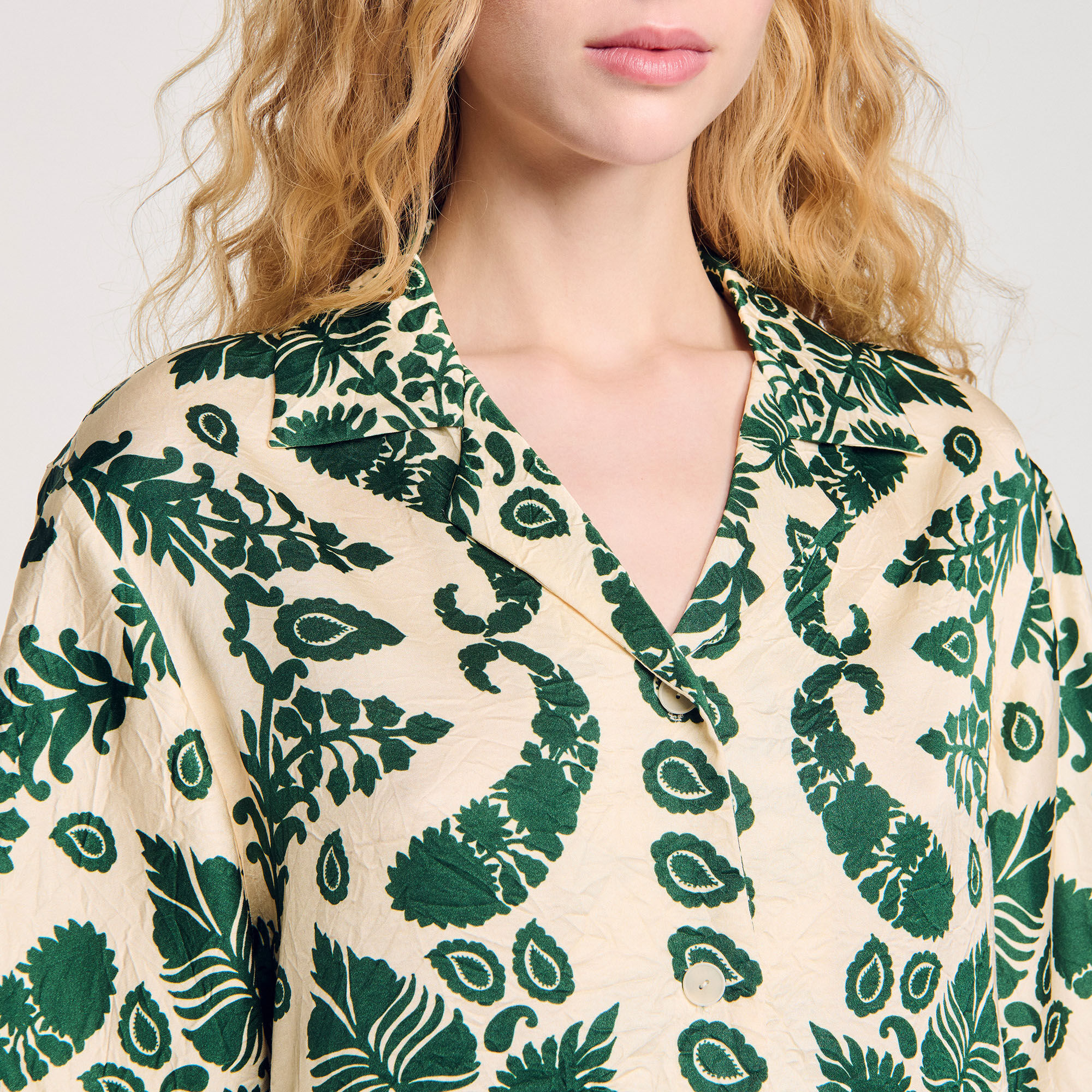 Camicia con stampa a fiori