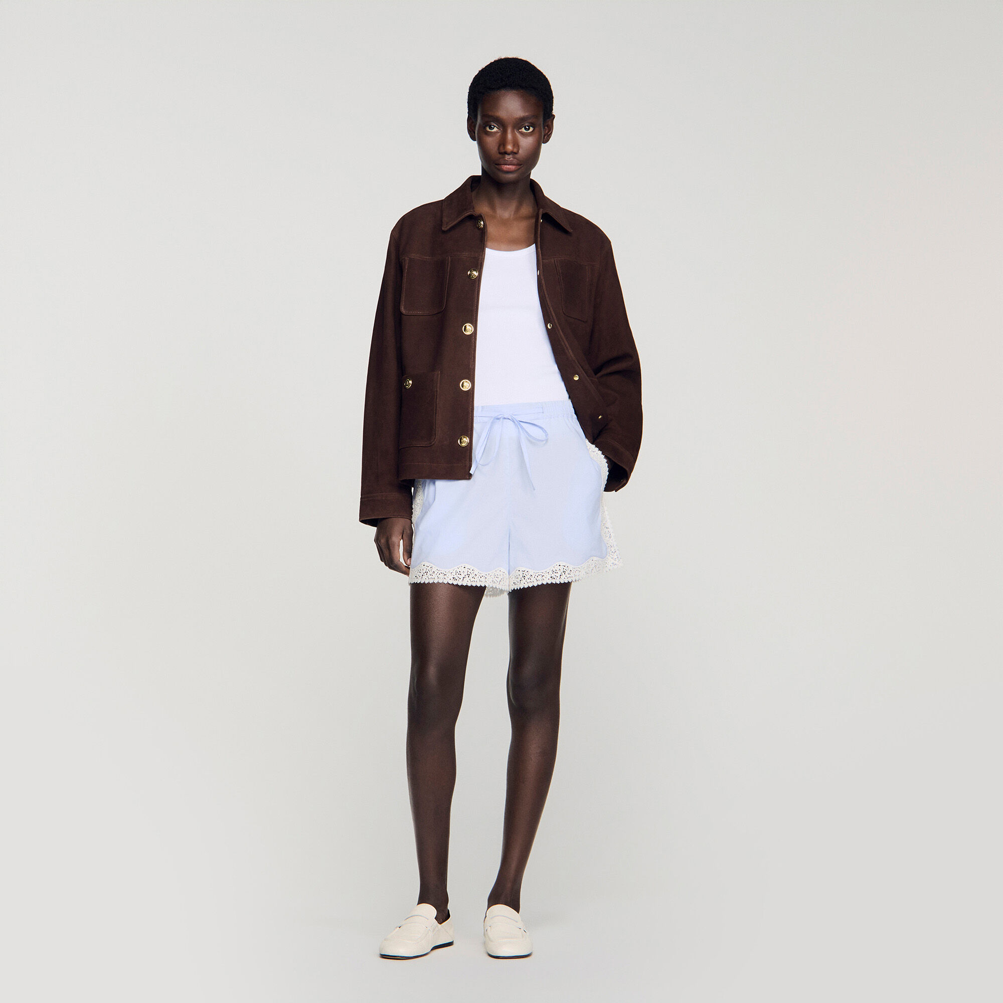 Shorts con dettagli in pizzo