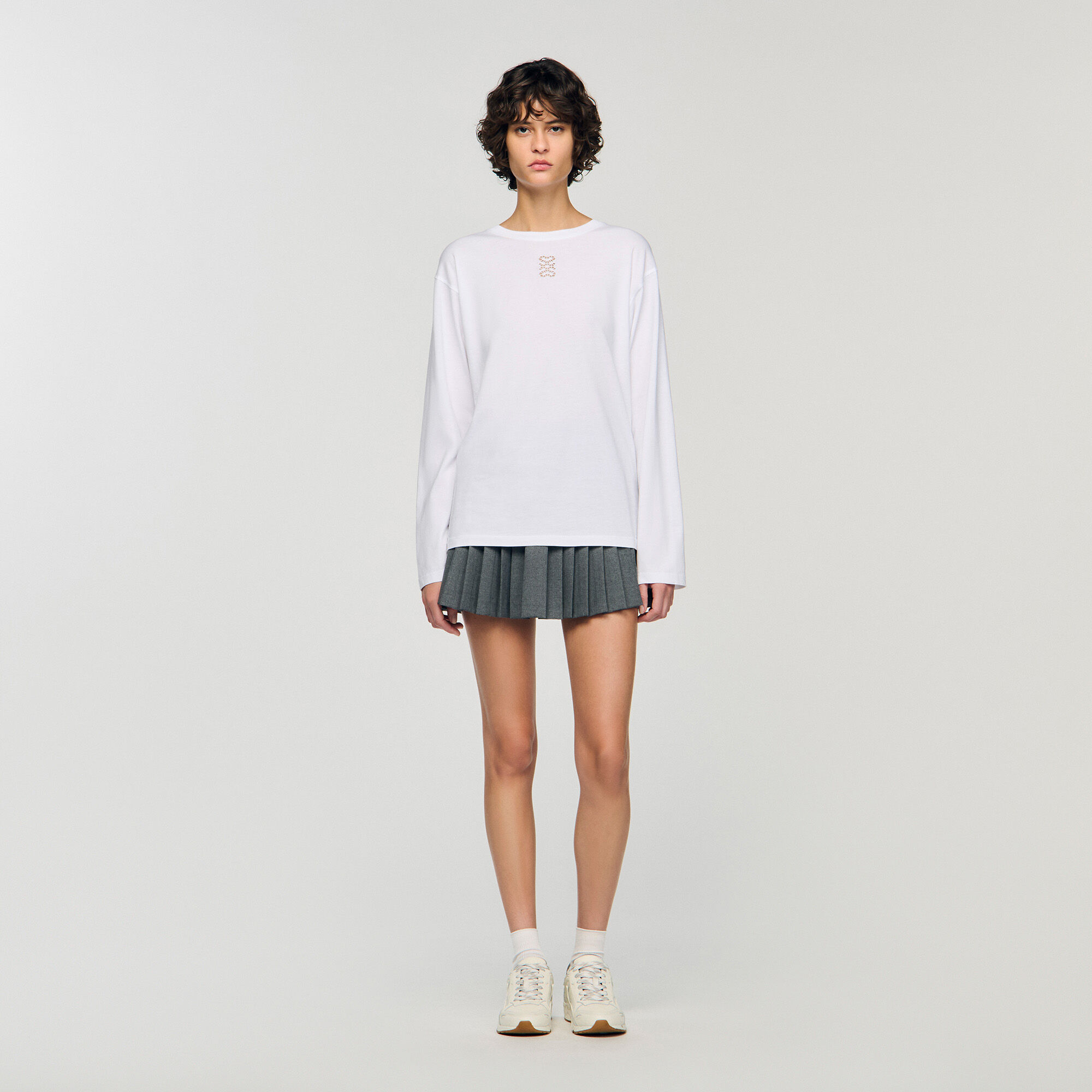 T-shirt con ricamo