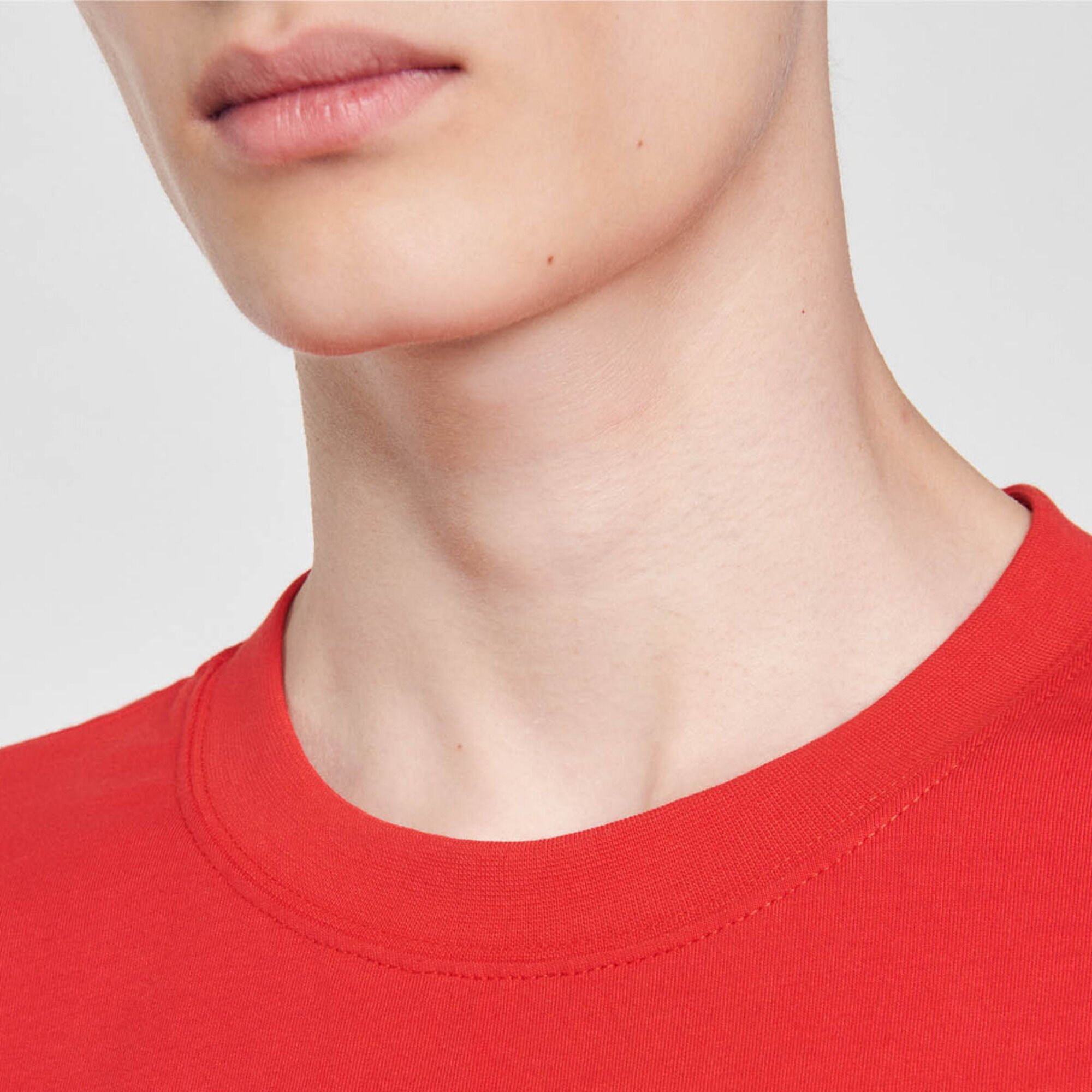 T-shirt a maniche corte