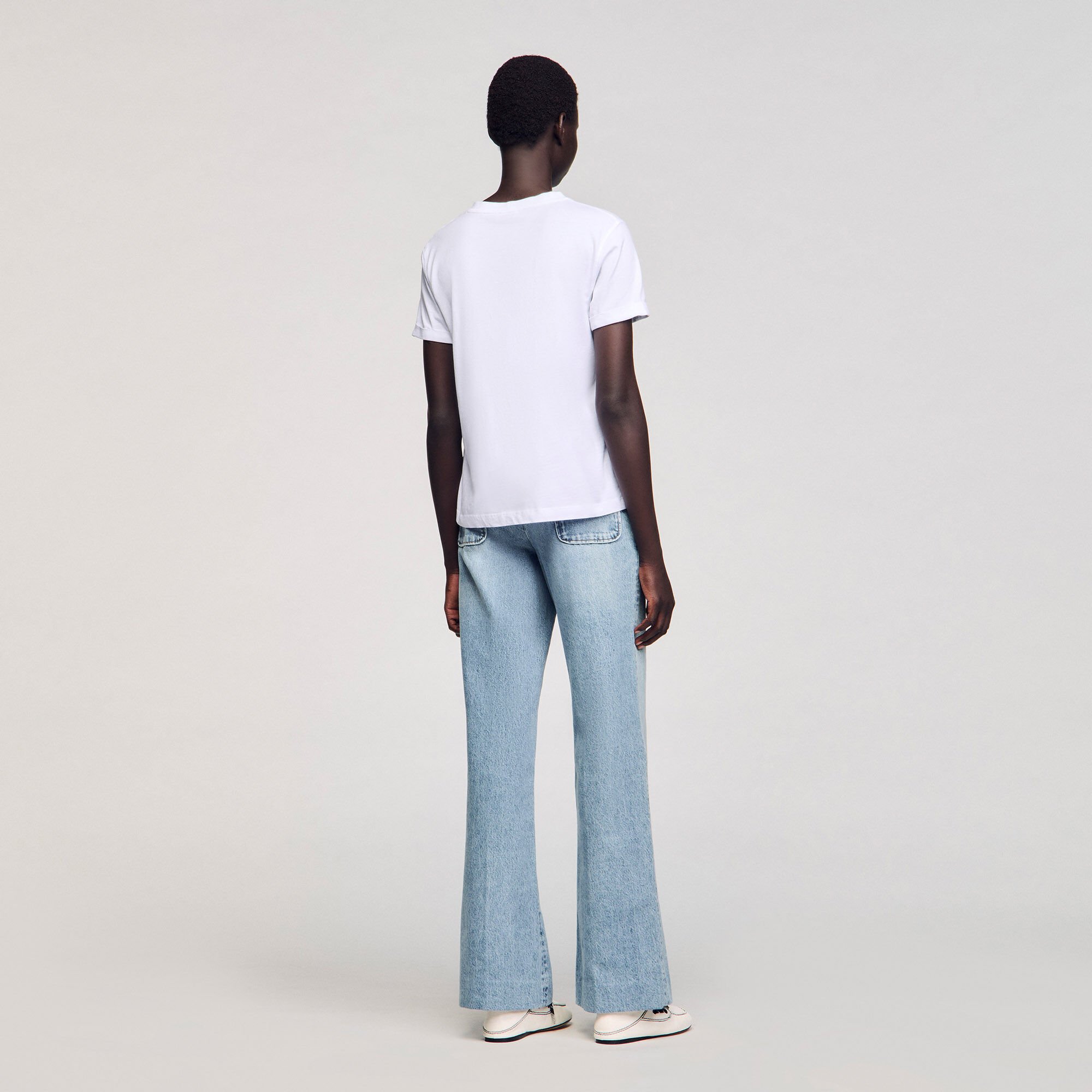 T-shirt in cotone con ricamo