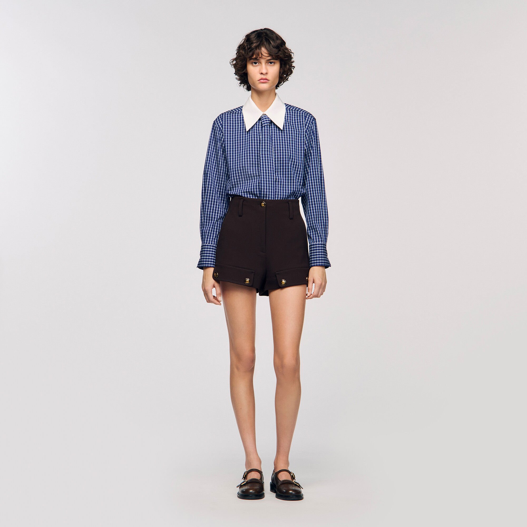 Camicia a quadri e cravatta