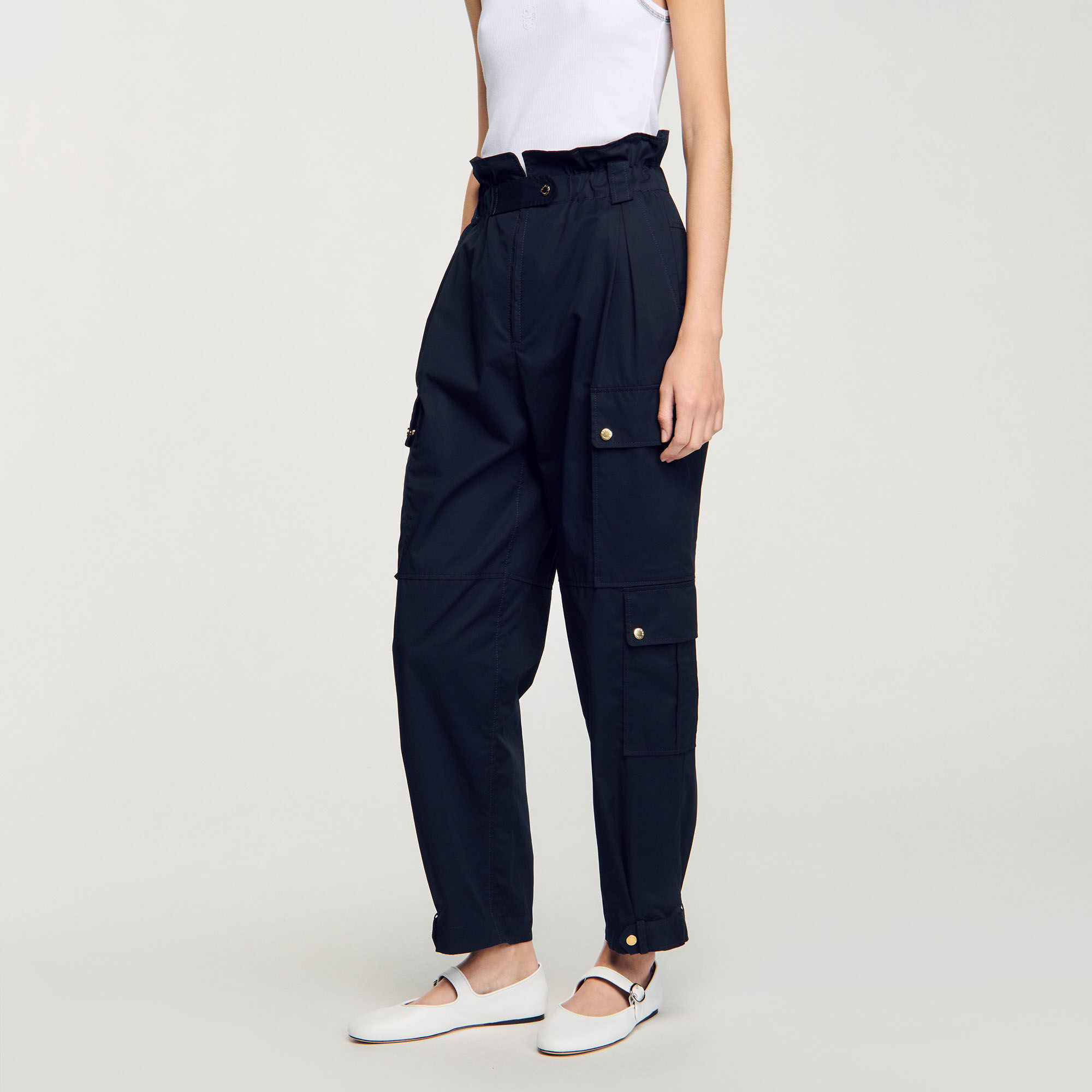 Pantaloni cargo
