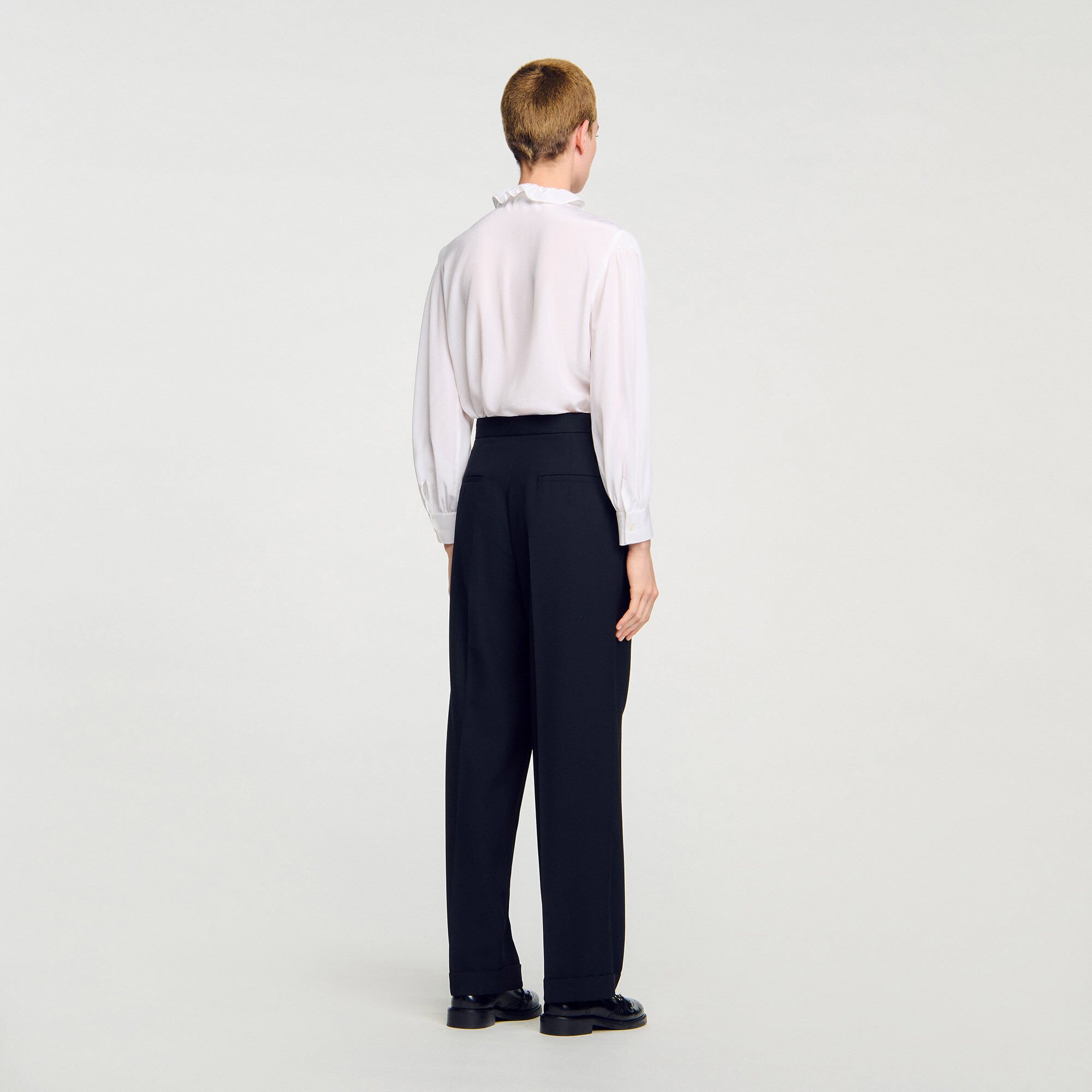 Pantaloni dritti