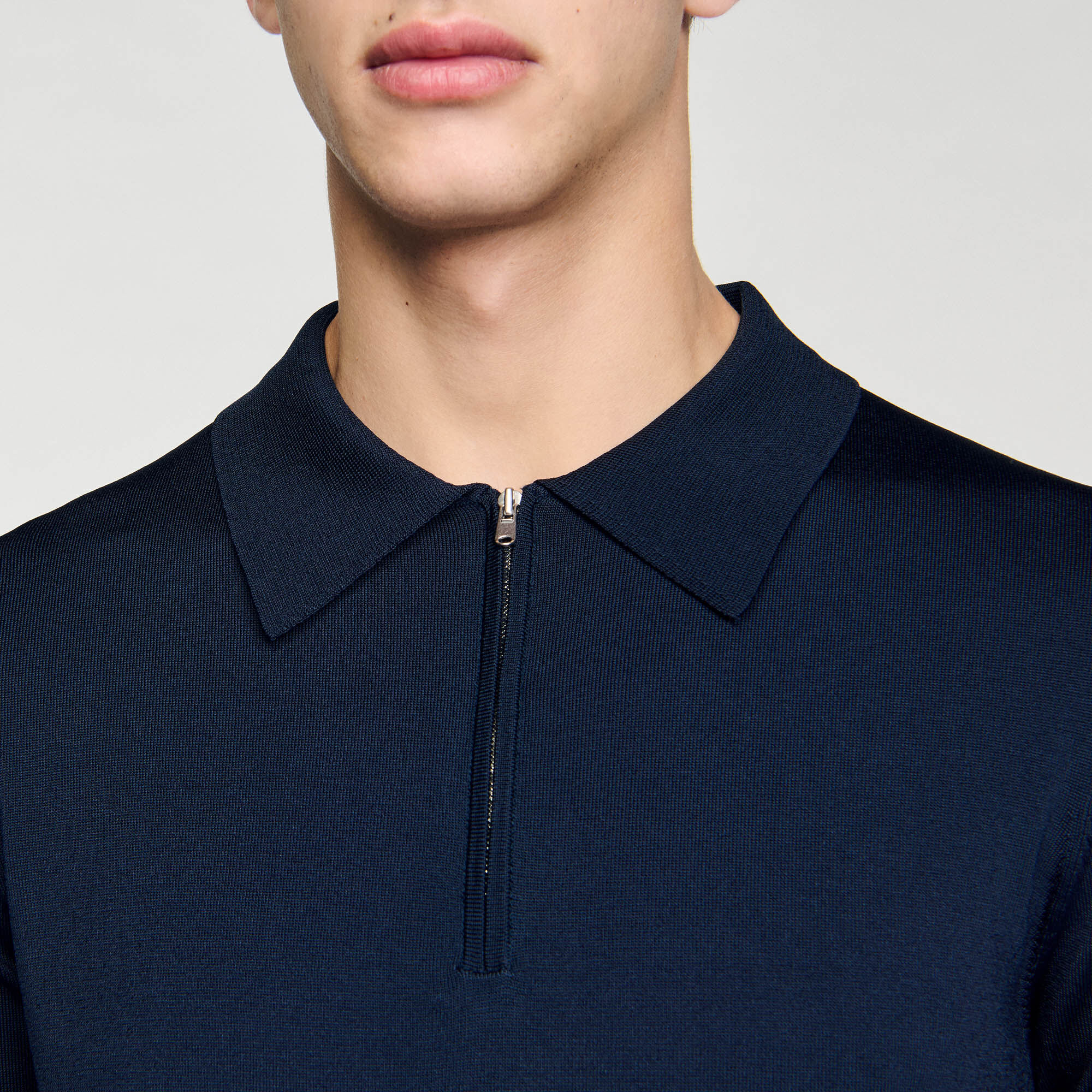 Polo in maglia con colletto con zip