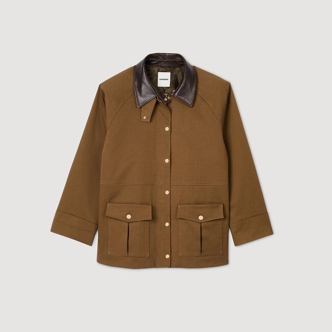 Cappotto con colletto in pelle