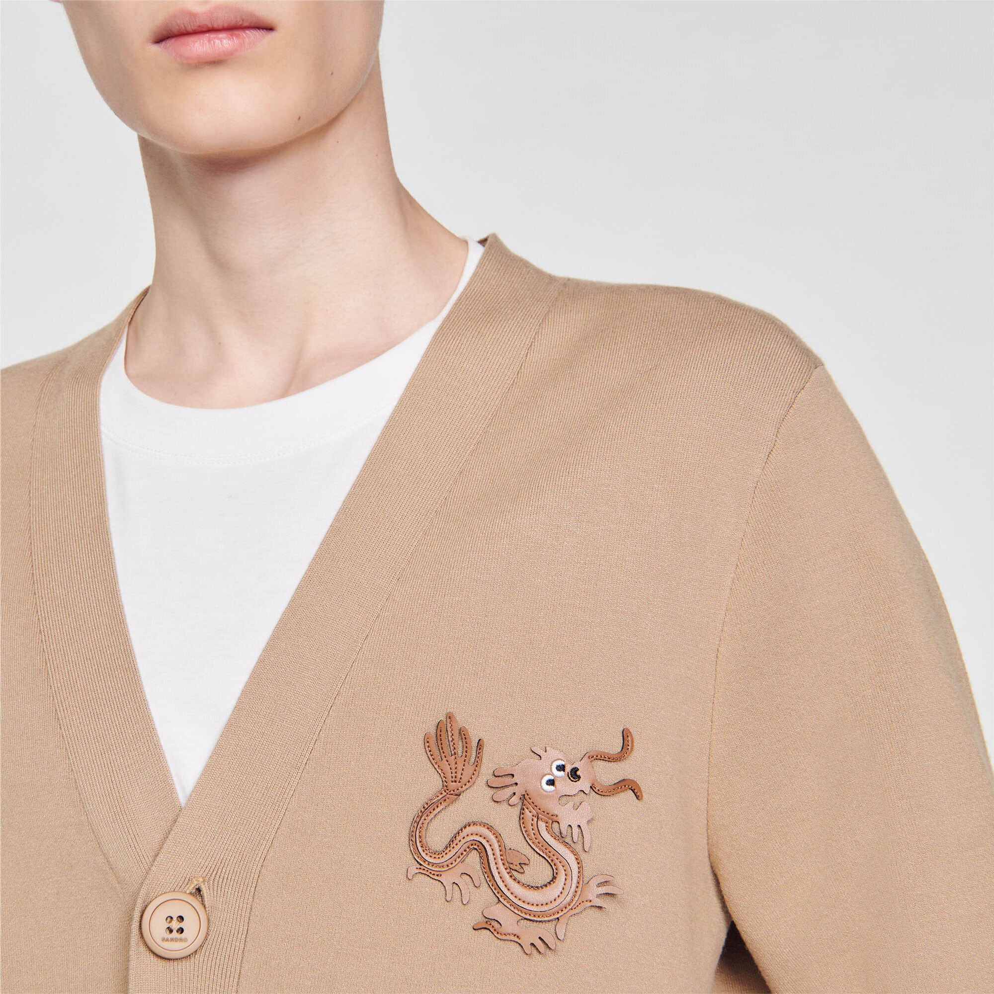 Cardigan con dragone