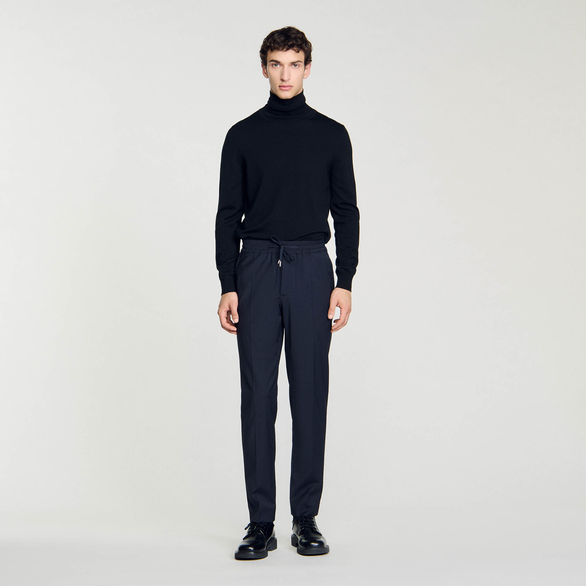 Pantaloni dritti elasticizzati