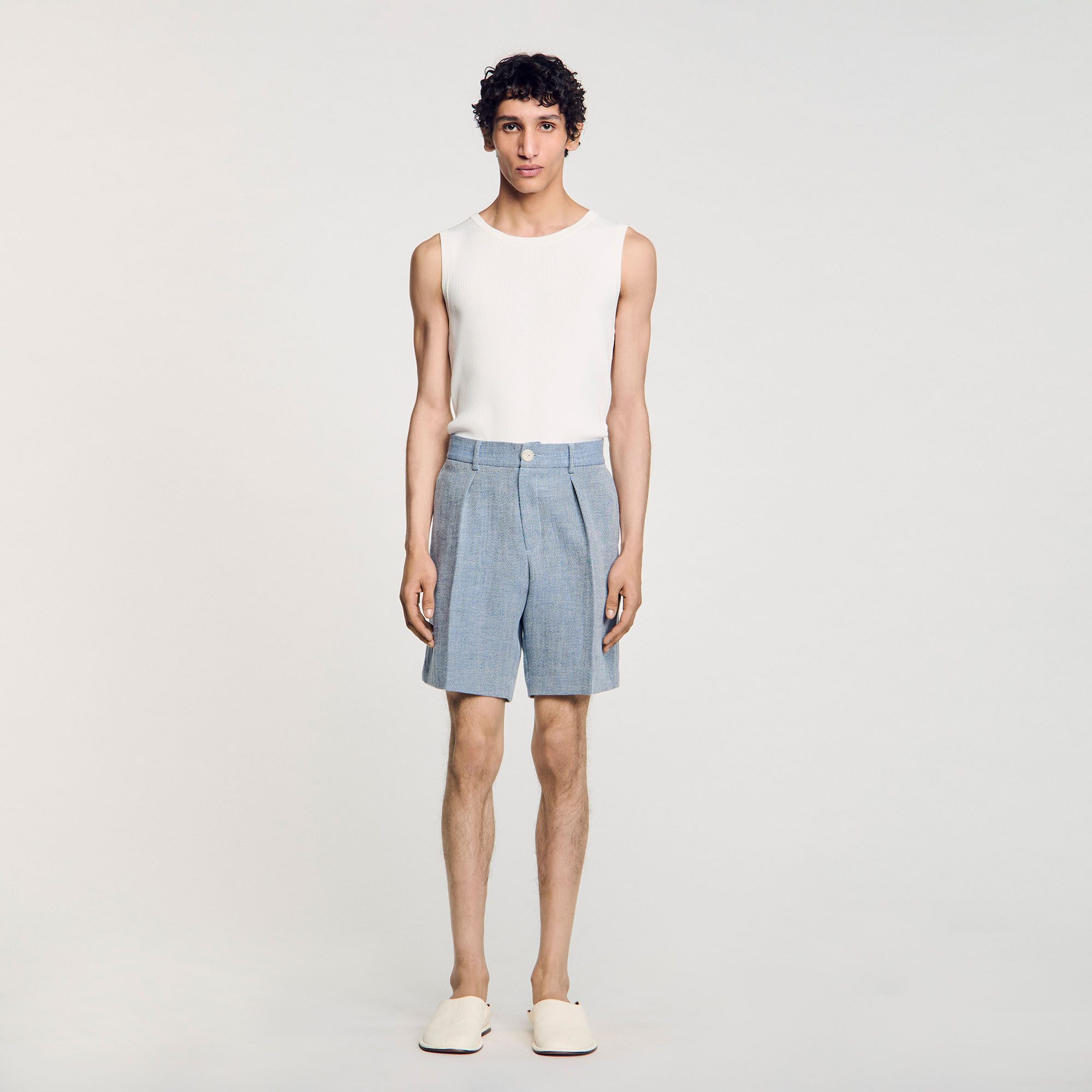 Shorts con piega