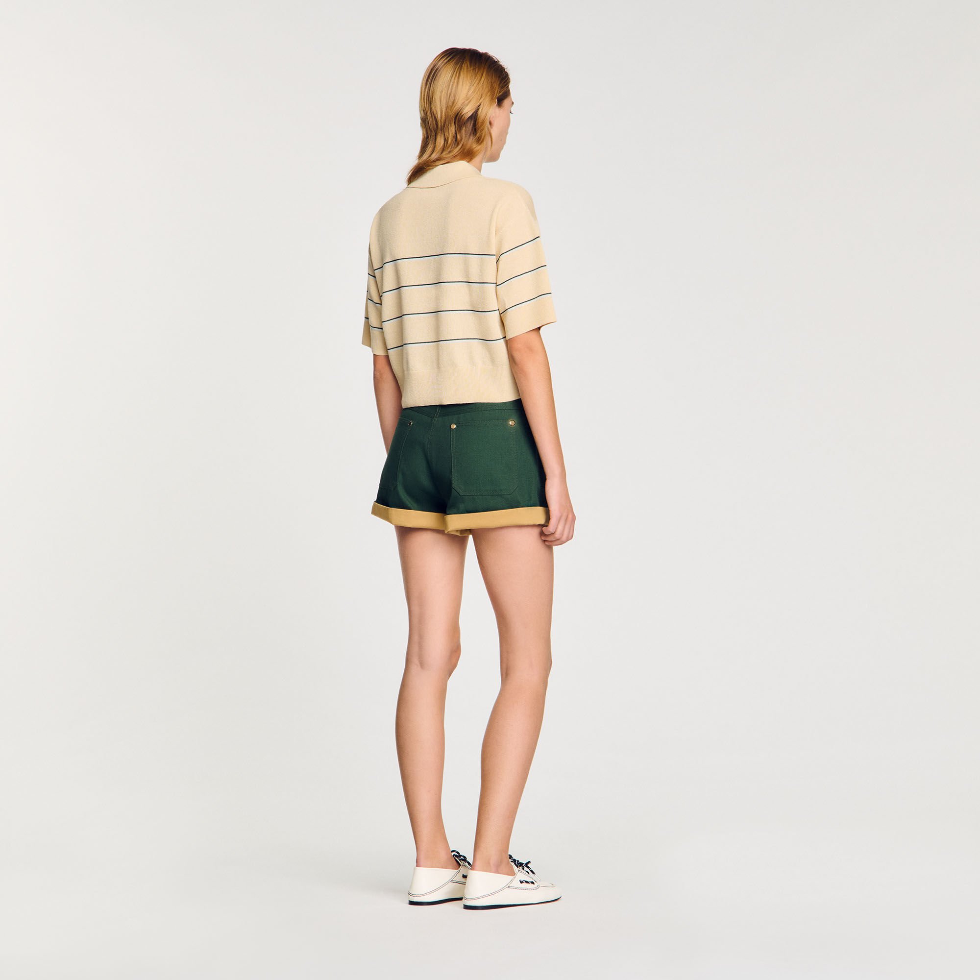 Maglione corto in maglia a righe
