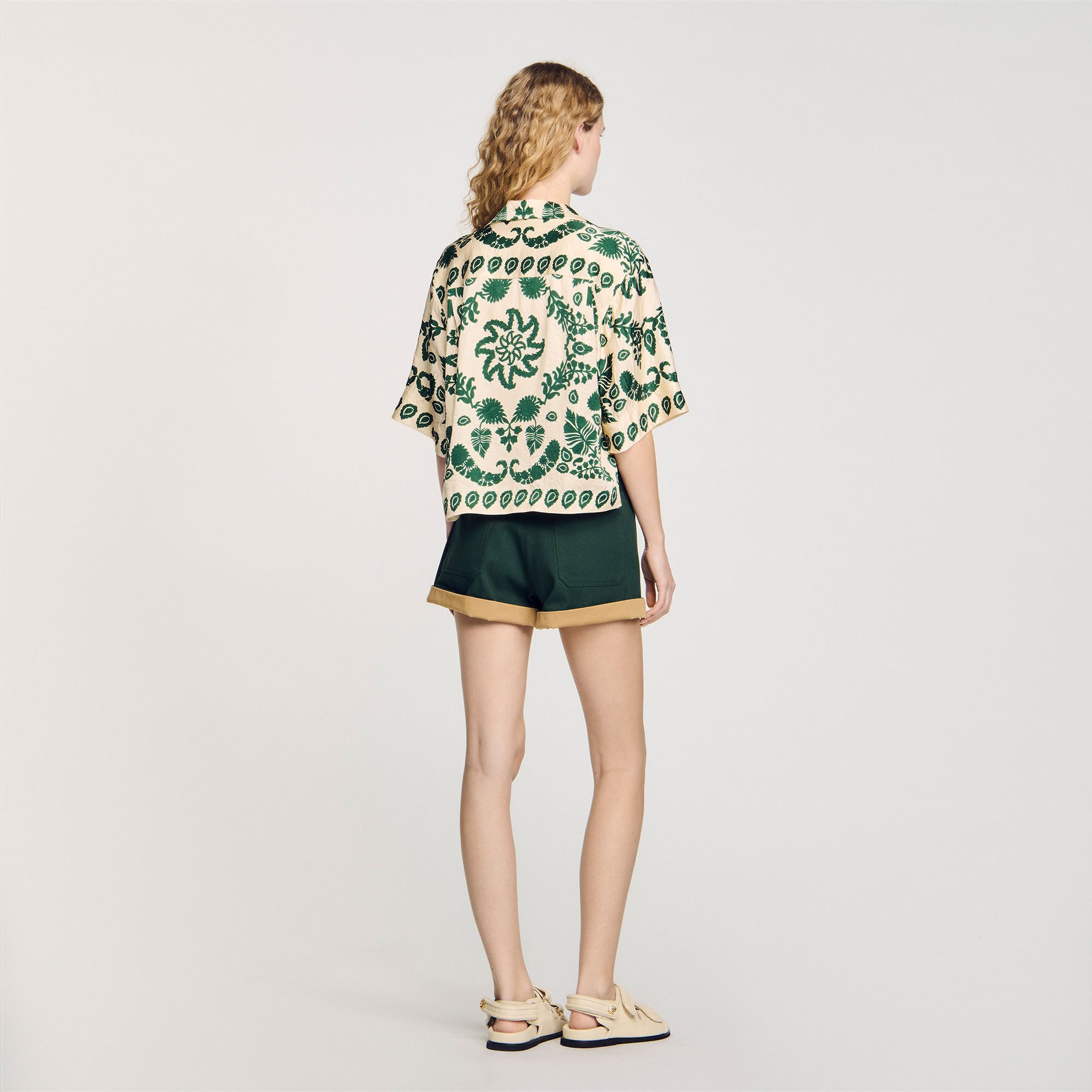 Camicia con stampa a fiori