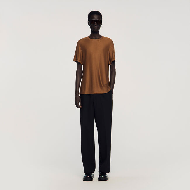T-shirt con effetto piqu&eacute;