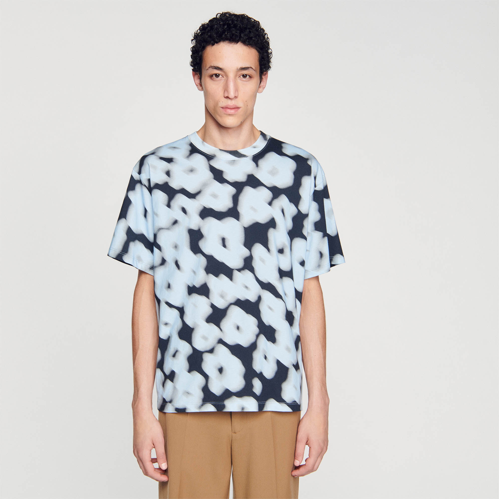 T hot sale shirt floreale